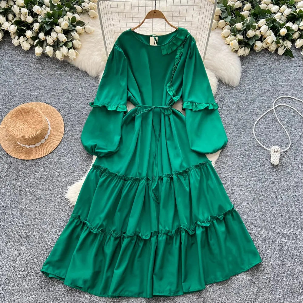 green emerald velvet dress San antonio satin midi dress emerald green – azura rose main image 0